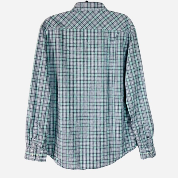 SOLD🎈Men’s Button Down XL Shirts Bundle Of 3 - Picture 3 of 15